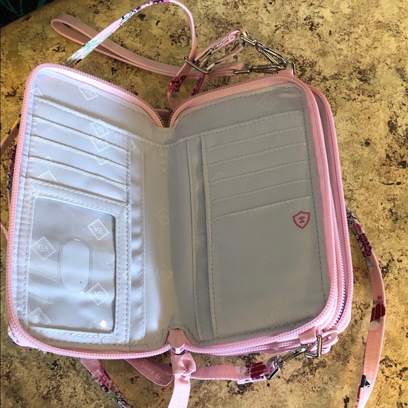 Vera Bradley Bundle - Picture 4 of 7